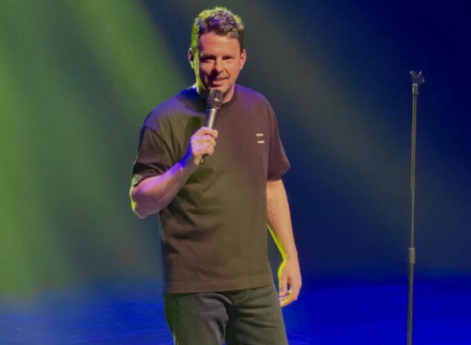 Le retour de Philippe Bond est très difficile