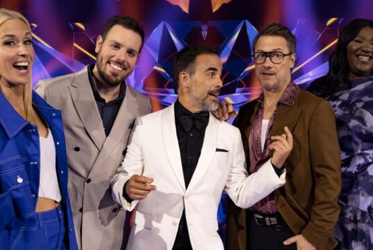 Sébastien Benoît publie la première photo du retour de Chanteurs Masqués