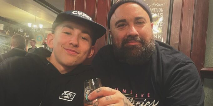 Jonathan Roberge annonce le décès de son fils de 17 ans après une longue bataille