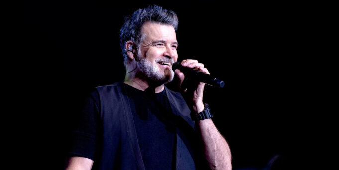 Roch Voisine partage une grande nouvelle dans sa vie