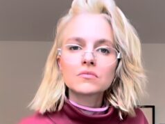 Sarah-Jeanne Labrosse ose les cheveux très courts et c’est quelque chose