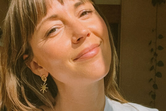 Vanessa Pilon publie des photos osées et les réactions sont nombreuses