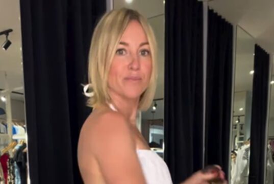 Emily Bégin montre ses looks pour l’arrivée de l’été