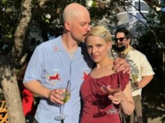 Sarah-Jeanne Labrosse partage une nouvelle photo au mariage de Julie Perreault et Stéphane Rousseau