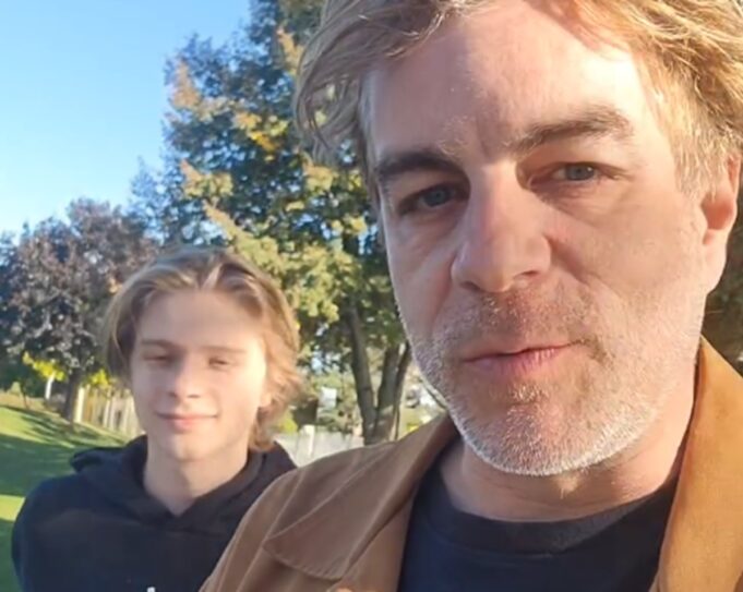 Le comédien Hubert Proulx dévoile une triste nouvelle dans sa vie