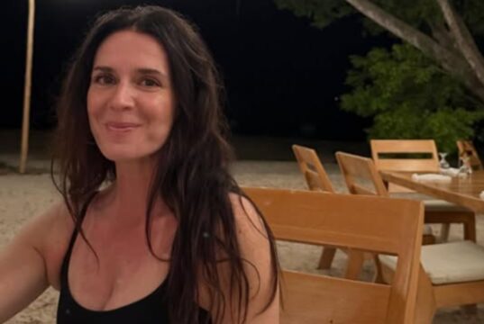 Mélissa Désormeaux-Poulin publie une photo en maillot et ça fait réagir