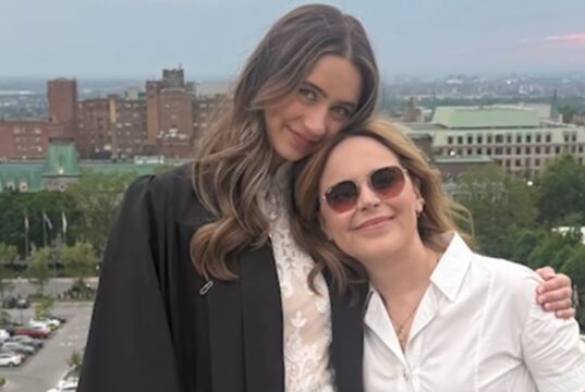 Julie Snyder fait une sortie avec sa fille Romy et partage les images de leur soirée