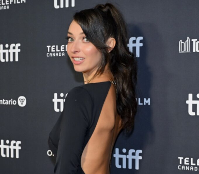 Rosalie Bonenfant publie une rare photo de son chum et les réactions sont nombreuses